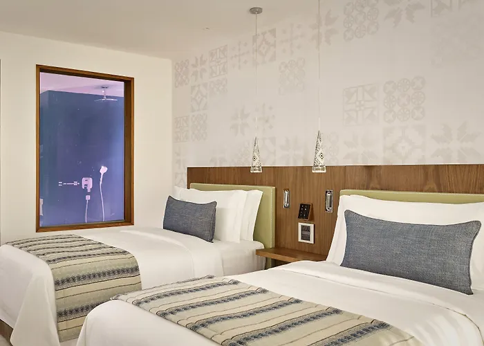 Parklane, A Luxury Collection & Spa, Курортный комплекс Лимасол