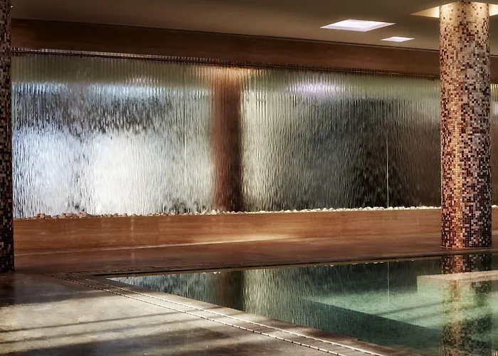 Parklane, A Luxury Collection & Spa, Курортный комплекс Лимасол