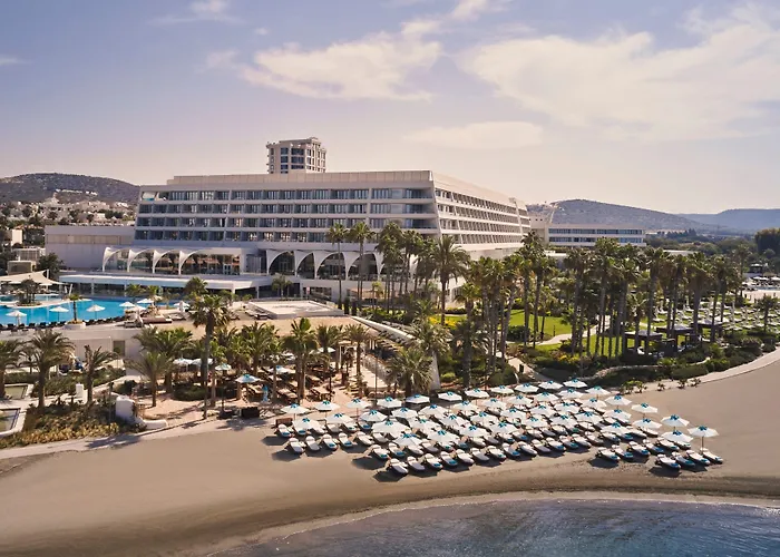 Parklane, A Luxury Collection & Spa, Курортный комплекс Лимасол