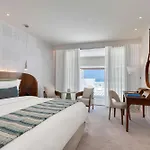 منتجع Parklane, A Luxury Collection & Spa, ليماسول