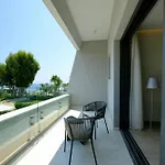 Parklane, A Luxury Collection & Spa, Station touristique