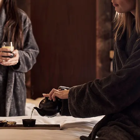 Parklane, A Luxury Collection & Spa, 5*