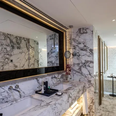 Parklane, A Luxury Collection & Spa, 5*