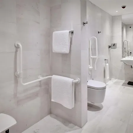 Parklane, A Luxury Collection & Spa, Limasol