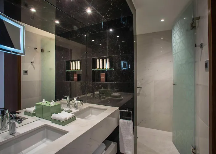 Parklane, A Luxury Collection & Spa,