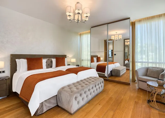 Parklane, A Luxury Collection & Spa, אתר נופש 5*