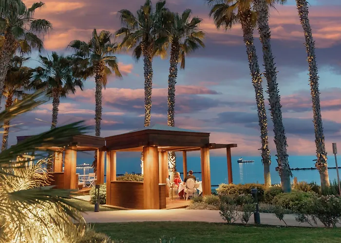 Parklane, A Luxury Collection & Spa, 5* Limasol