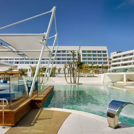 Parklane, A Luxury Collection & Spa, Resort