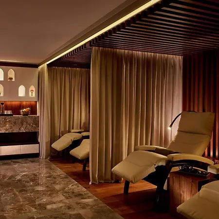 Parklane, A Luxury Collection & Spa, 5*