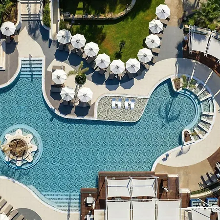 Resort Parklane, A Luxury Collection & Spa,